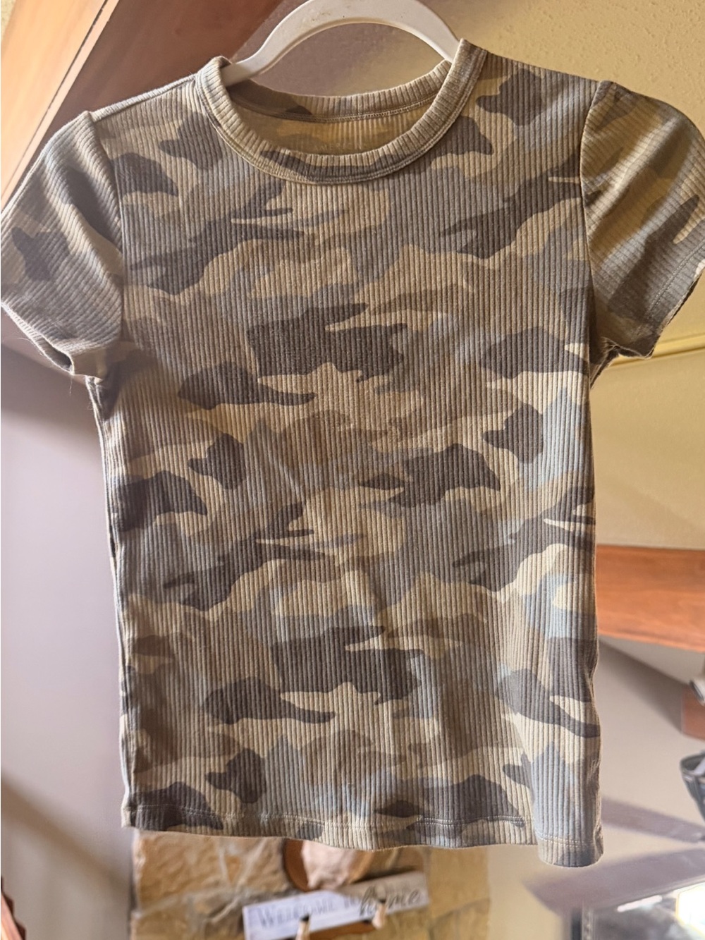 American Eagle Outfitters Camo Tee in Olive & Tan
